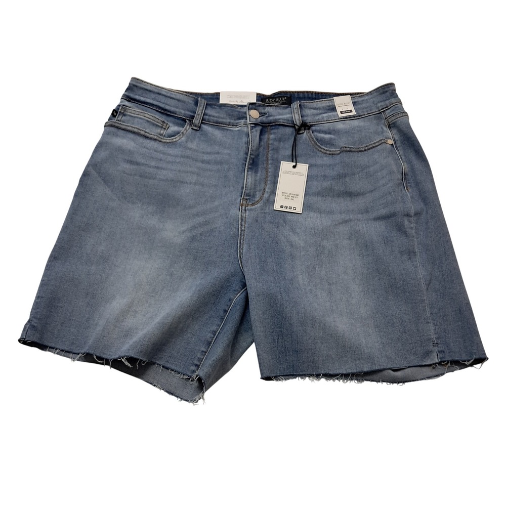 NWT‎ Judy Blue Jean Shorts Womens 3XL Blue Mid Rise Raw Hem Stretch Denim